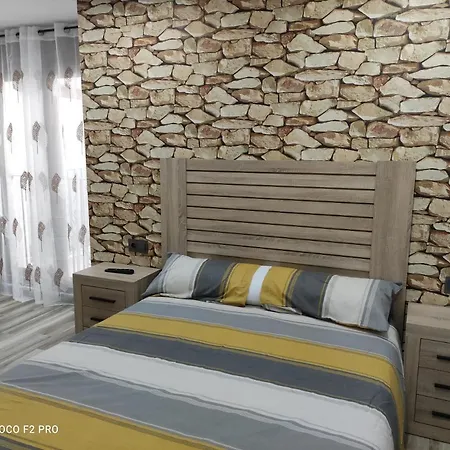 Lavernia Holiday home *