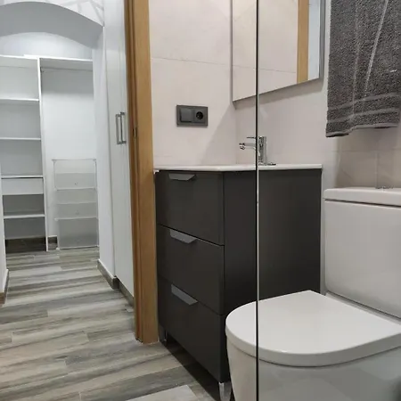 Semesterbostad Lavernia *